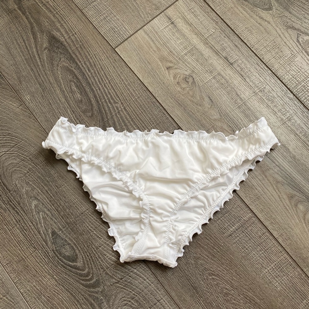 NWOT bikini bottoms